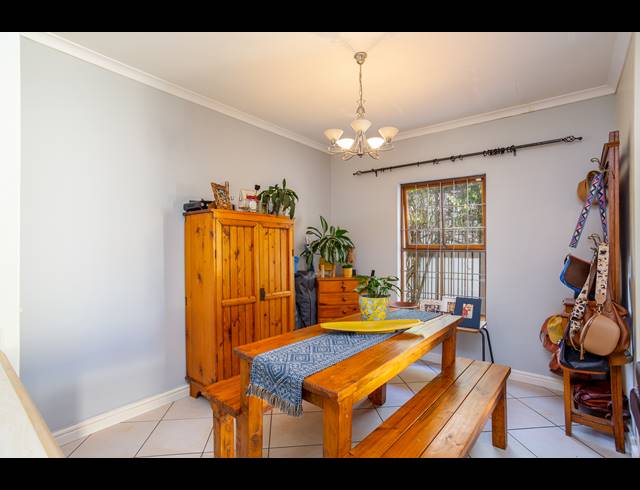 2 BEDROOM HOUSE SOLD IN HARFIELD VILLAGE